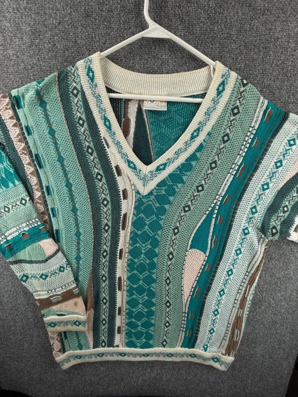 COOGI Australia Women Sweater Blue Green White V Neck Large Baggy Preppy Biggie